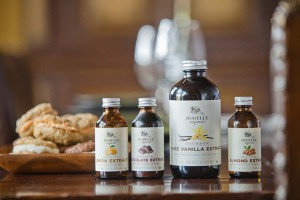 Rodelle’s acclaimed pure vanilla extract alongside other popular extracts. 